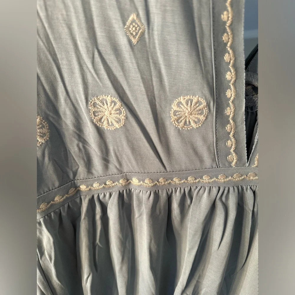 Brand:Lush NWT... size..Small..very soft baby blue casual top. - Picture 2 of 7